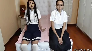 Padrastro Educa Sexualmente a sus Hijastra Inocentes parte 1